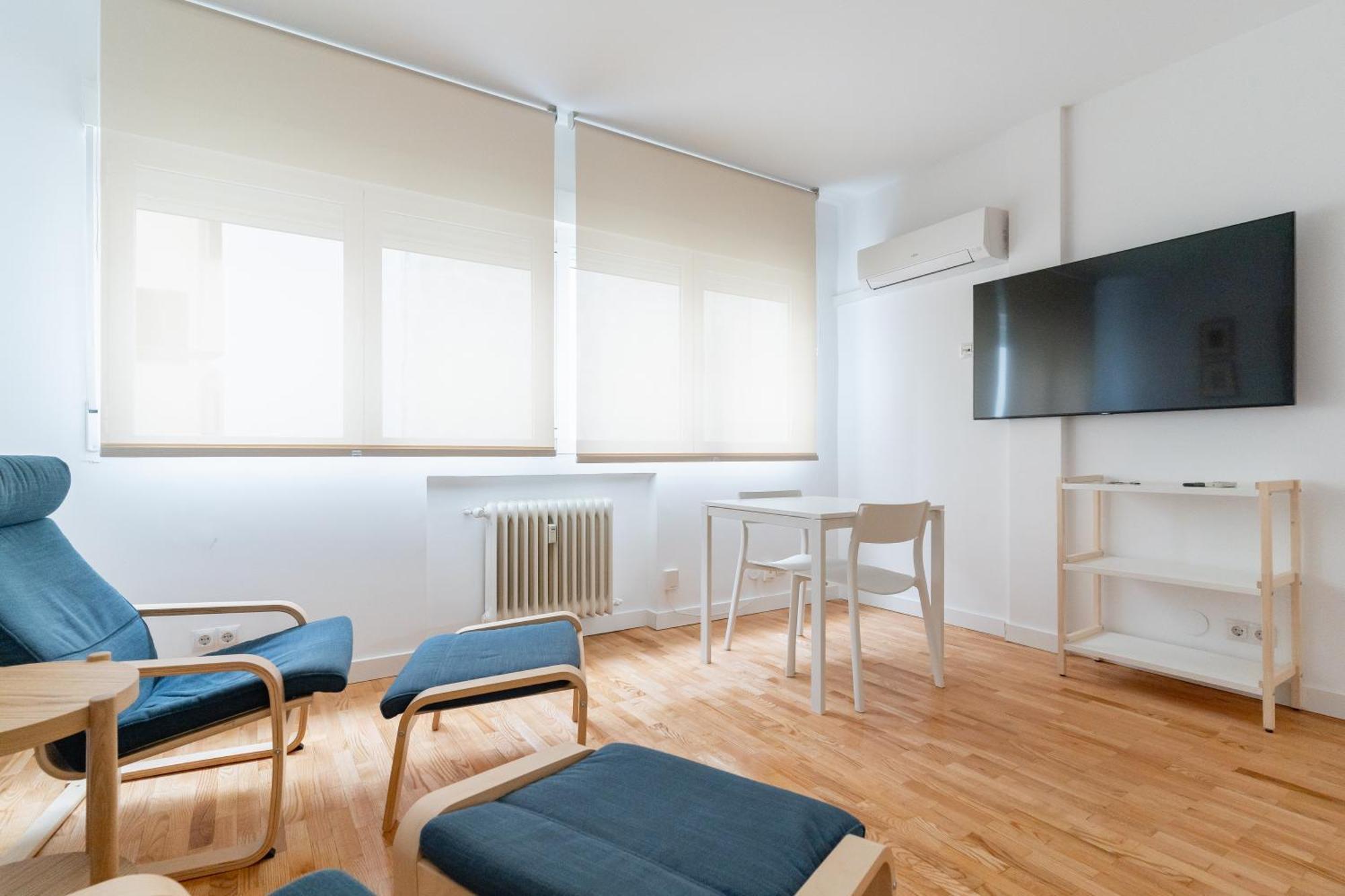 Cozy And Bright-1Bedroom 1Bathroom-Las Letras Madrid Eksteriør billede